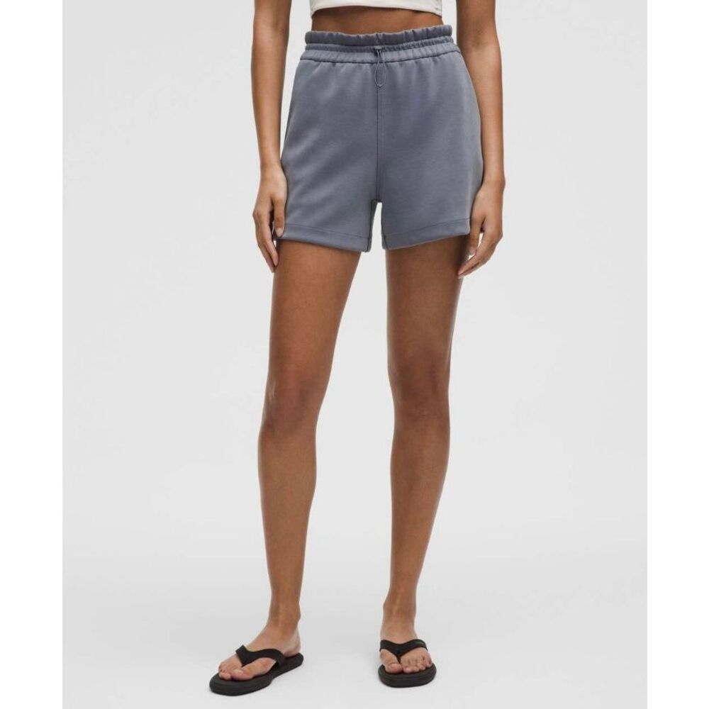Lululemon Softstreme High-Rise Short 4" in Solar Grey Size 12
